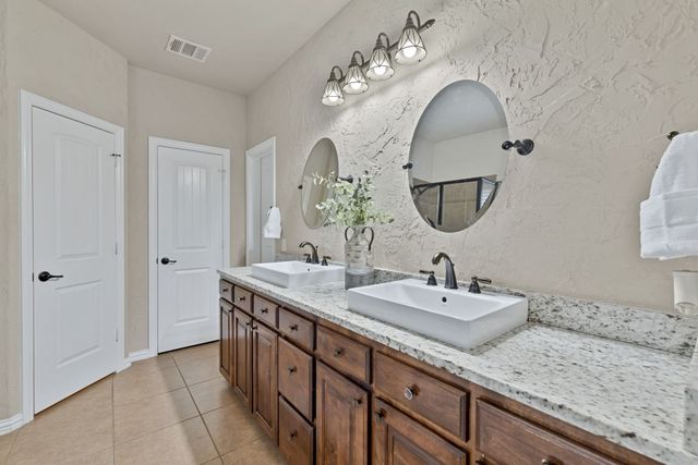 1701 Meadow Ranch Road, Mckinney, TX 75071