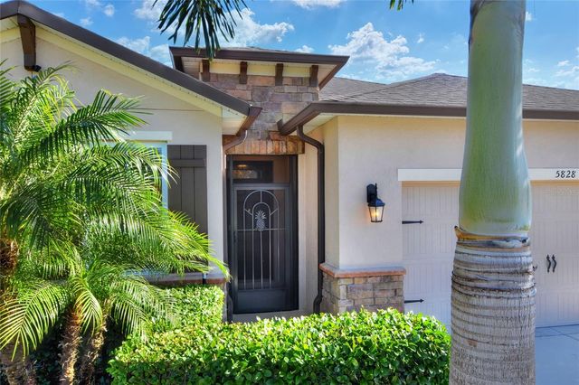 5828 MARSH LANDING DRIVE, Winter Haven, FL 33881