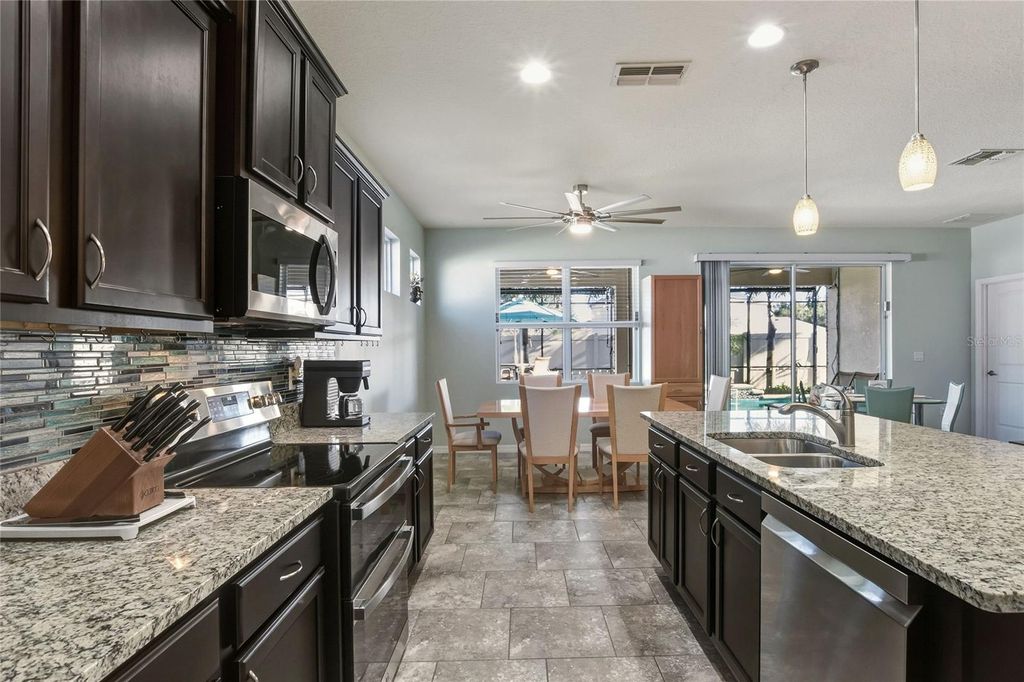 Image 21 of property listing at 5828 MARSH LANDING DRIVE, Winter Haven, FL 33881