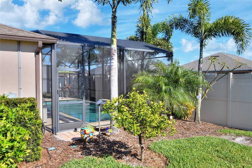 Image 48 of property listing at 5828 MARSH LANDING DRIVE, Winter Haven, FL 33881