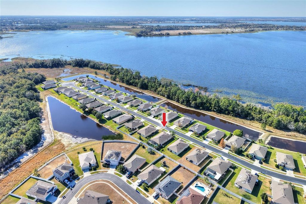 Image 59 of property listing at 5828 MARSH LANDING DRIVE, Winter Haven, FL 33881