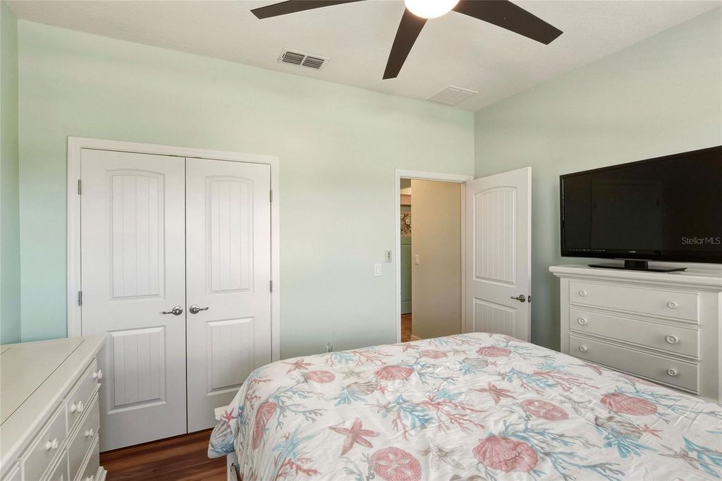 Image 10 of property listing at 5828 MARSH LANDING DRIVE, Winter Haven, FL 33881