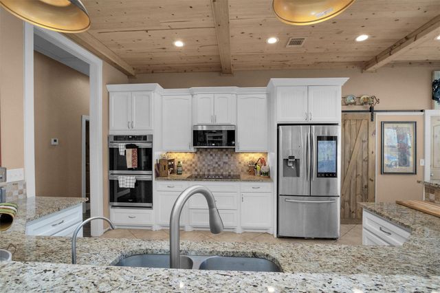 12225 High Fire Road, Montgomery, TX 77356