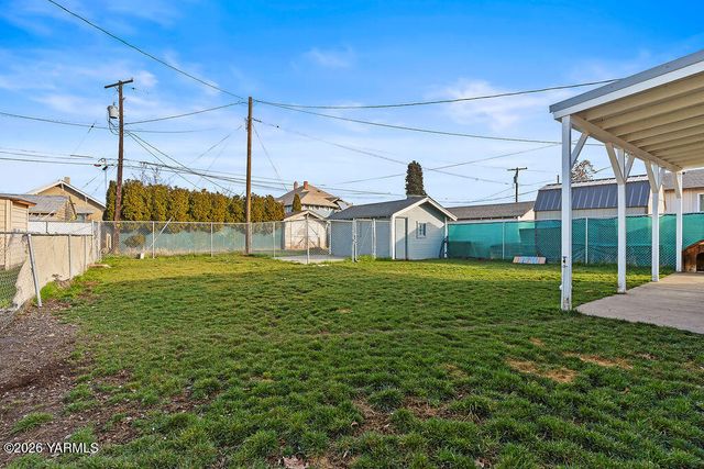 603 Cornell Ave, Yakima, WA 98902