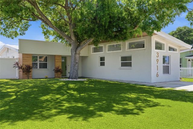 3916 IOWA AVENUE W, Tampa, FL 33616