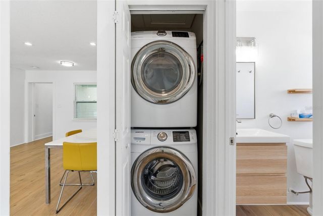 3916 IOWA AVENUE W, Tampa, FL 33616