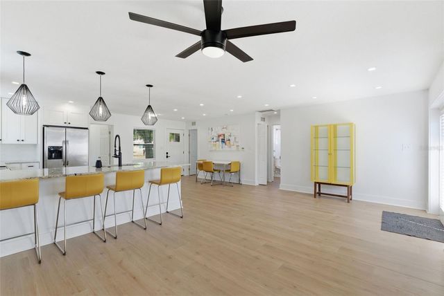 3916 IOWA AVENUE W, Tampa, FL 33616