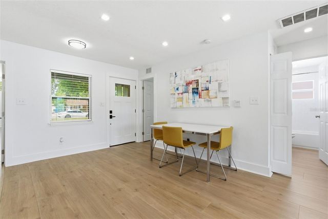 3916 IOWA AVENUE W, Tampa, FL 33616