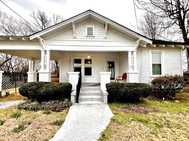 518 2nd Ave, S, Loretto, TN 38469