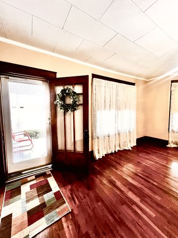 518 2nd Ave, S, Loretto, TN 38469