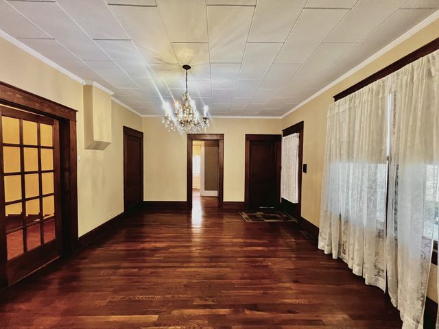 518 2nd Ave, S, Loretto, TN 38469