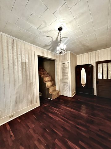 518 2nd Ave, S, Loretto, TN 38469