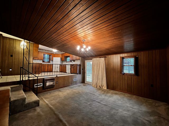 518 2nd Ave, S, Loretto, TN 38469