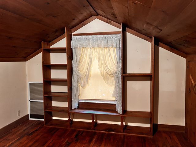 518 2nd Ave, S, Loretto, TN 38469