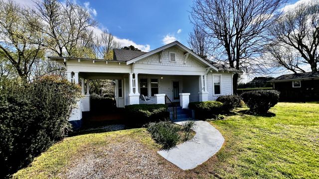 518 2nd Ave, S, Loretto, TN 38469