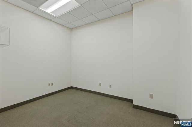 15 Union Avenue, East Rutherford, NJ 07073