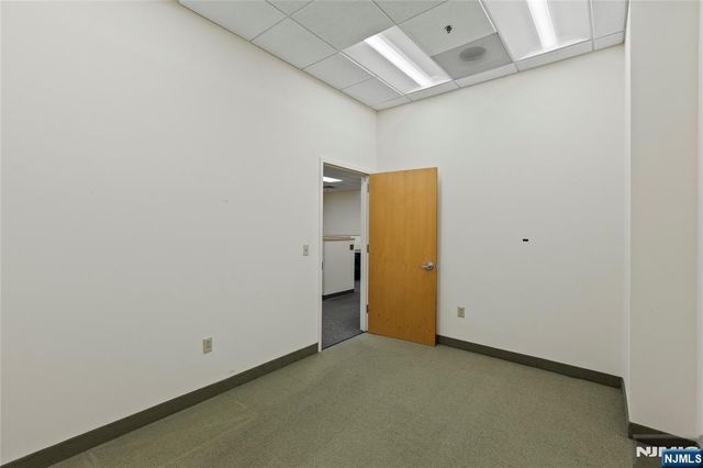 15 Union Avenue, East Rutherford, NJ 07073