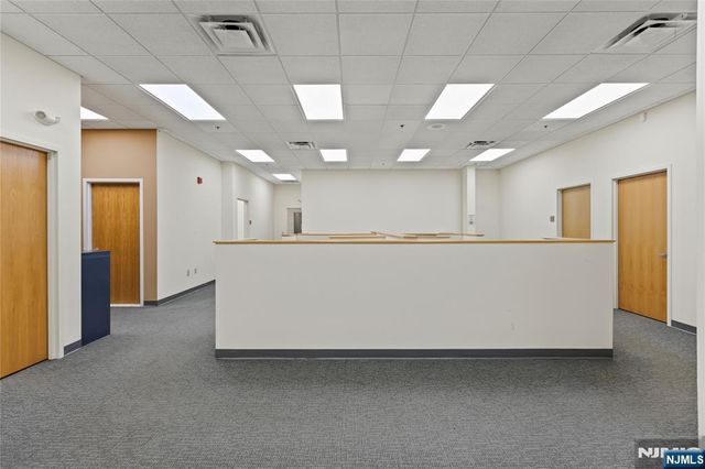 15 Union Avenue, East Rutherford, NJ 07073