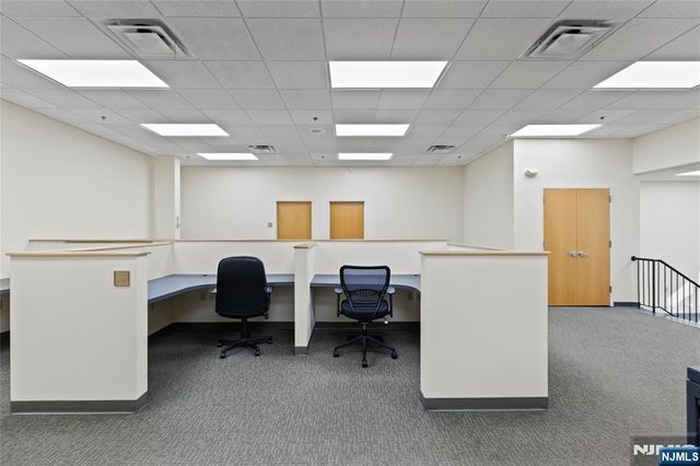 15 Union Avenue, East Rutherford, NJ 07073