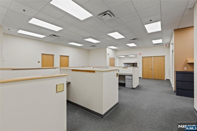 15 Union Avenue, East Rutherford, NJ 07073