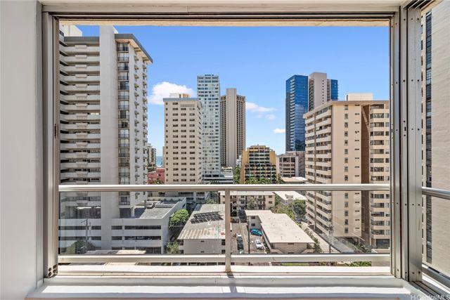 2421 Tusitala Street 1103, Honolulu, HI 96815