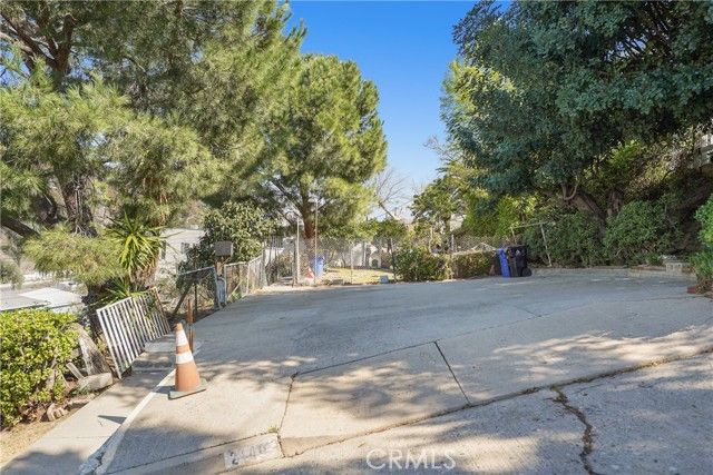 2149 Fargo Street, Los Angeles, CA 90039