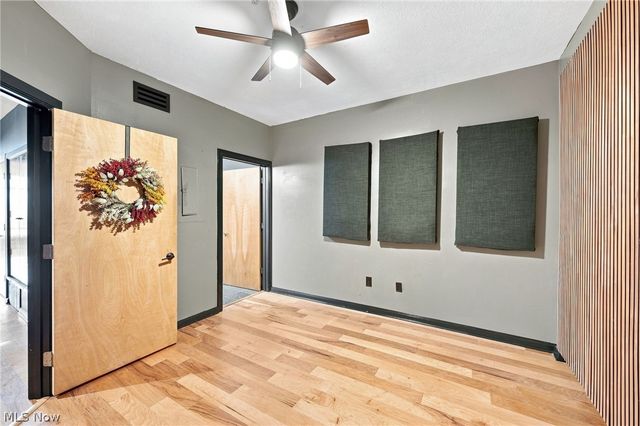 1237 Washington Avenue 402, Cleveland, OH 44113