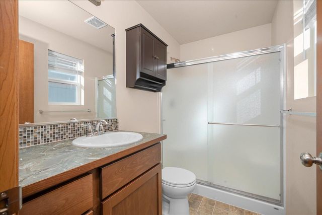 2011 N Arties Ln, Spokane Valley, WA 99016