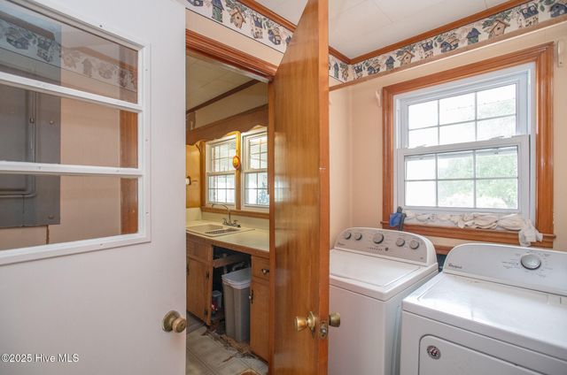 2596 Cedar Island Road, Cedar Island, NC 28520