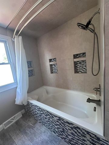 1401 Sibley Street, Lowell City, MI 49331