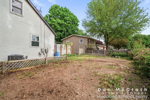 1401 Sibley Street, Lowell City, MI 49331
