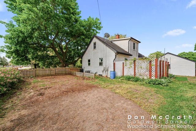 1401 Sibley Street, Lowell City, MI 49331
