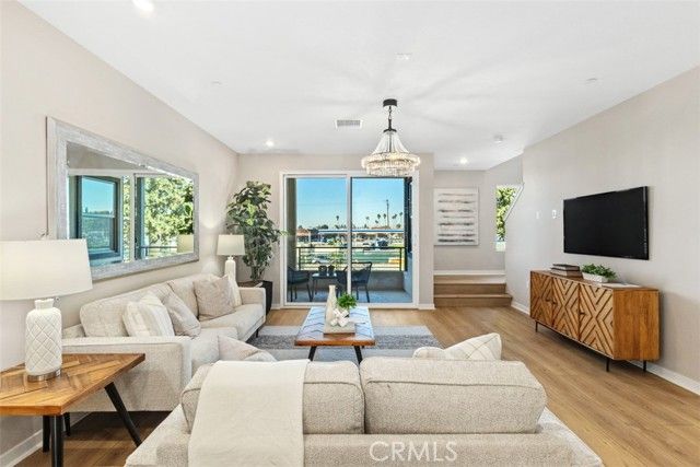 109 S Laxore Street 303, Anaheim, CA 92804