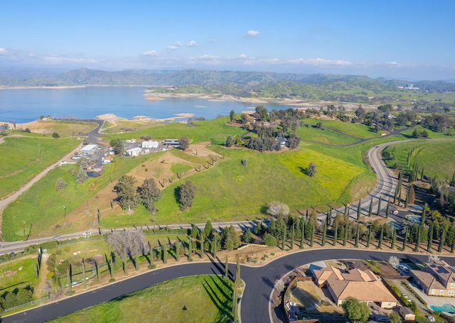 18729 Via Bellagio, Friant, CA 93626