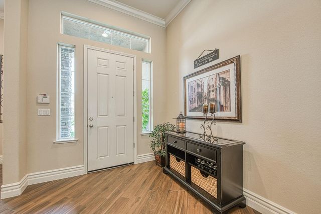 18729 Via Bellagio, Friant, CA 93626