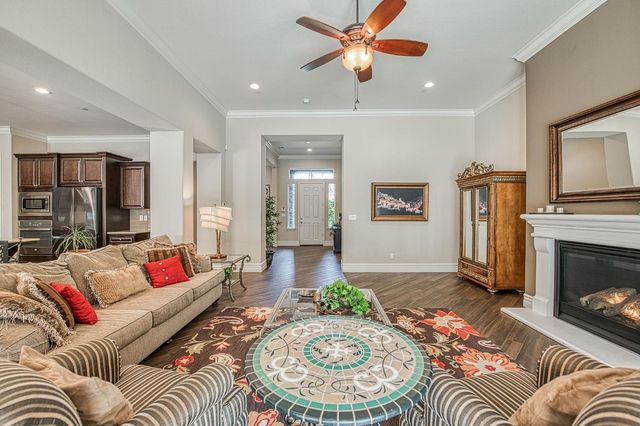 18729 Via Bellagio, Friant, CA 93626