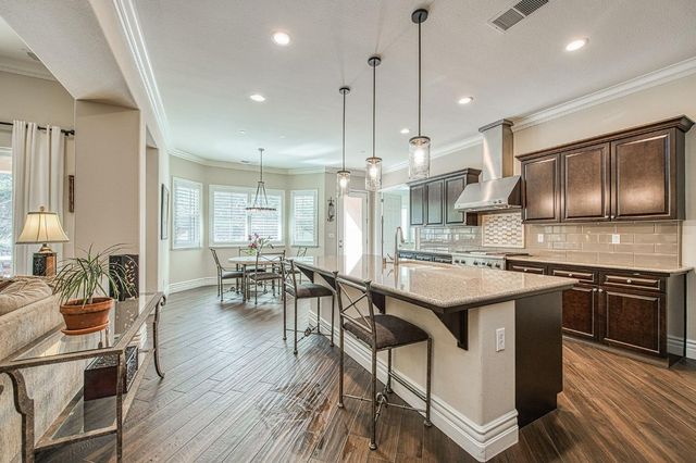 18729 Via Bellagio, Friant, CA 93626