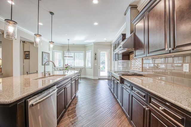 18729 Via Bellagio, Friant, CA 93626