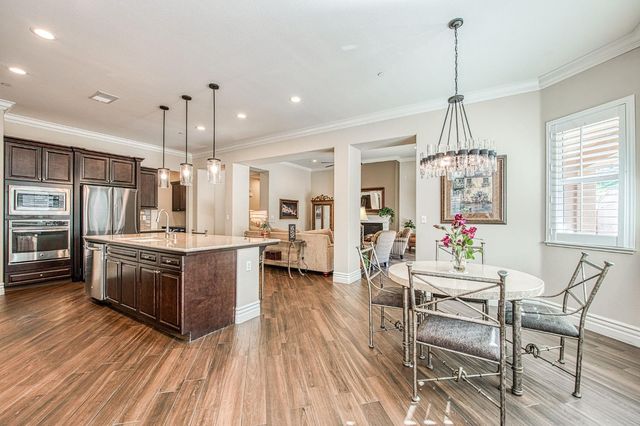 18729 Via Bellagio, Friant, CA 93626