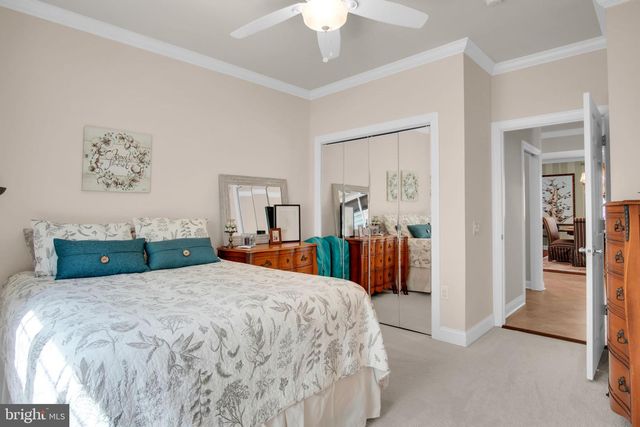 35 PRESIDENTS DRIVE, Mechanicsburg, PA 17050