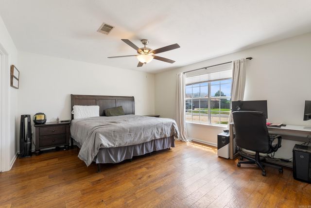 4 Hawk Drive, Vilonia, AR 72173