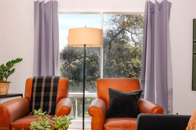 5326 Balcones DR D, Austin, TX 78731