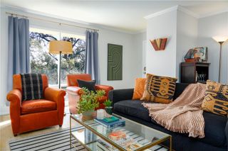 5326 Balcones DR D, Austin, TX 78731