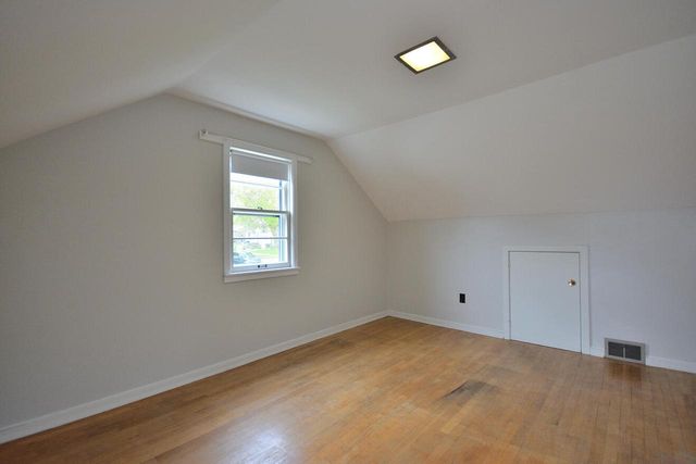 236 N 90th STREET, Milwaukee, WI 53226