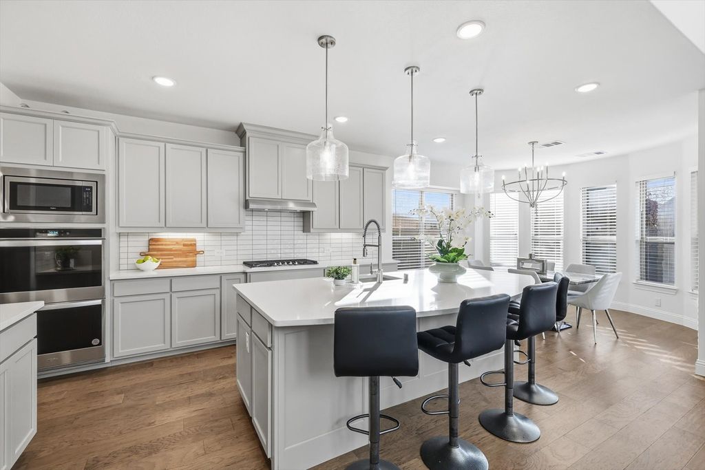 1429 14th Street, Argyle, TX 76226