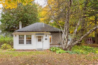 15 Division Street, Van Buren, NY 13027