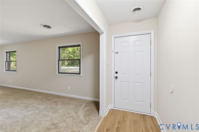 12319 Doe Crossing Ln, Glen Allen, VA 23059