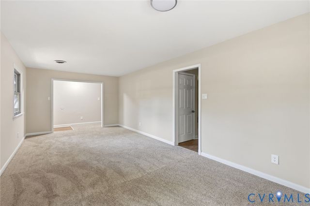 12319 Doe Crossing Ln, Glen Allen, VA 23059