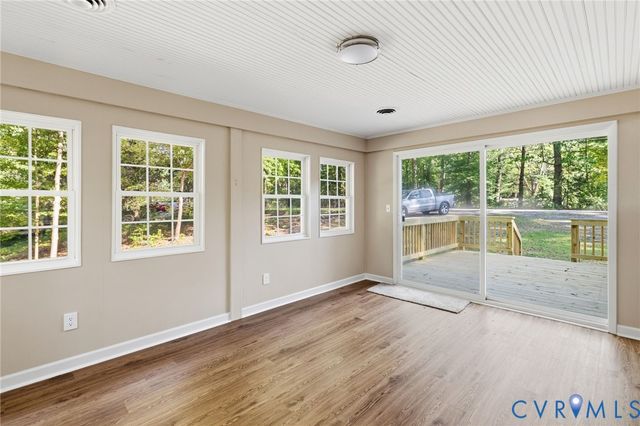 12319 Doe Crossing Ln, Glen Allen, VA 23059