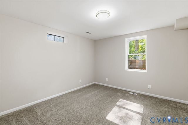 12319 Doe Crossing Ln, Glen Allen, VA 23059